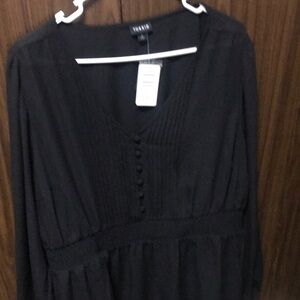 Torrid black long sleeve blouse 2x